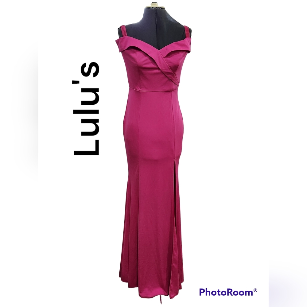 Lulu's hot pink off the shoulder maxi dress with slit women's size M